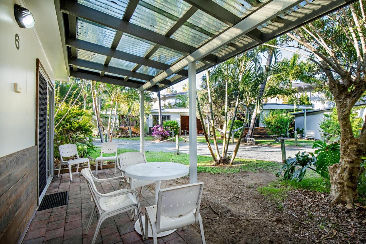 Bush Village Holiday Cabins แอร์ลีบีช ภายนอก รูปภาพ