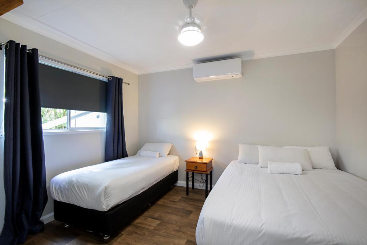 Bush Village Holiday Cabins แอร์ลีบีช ภายนอก รูปภาพ