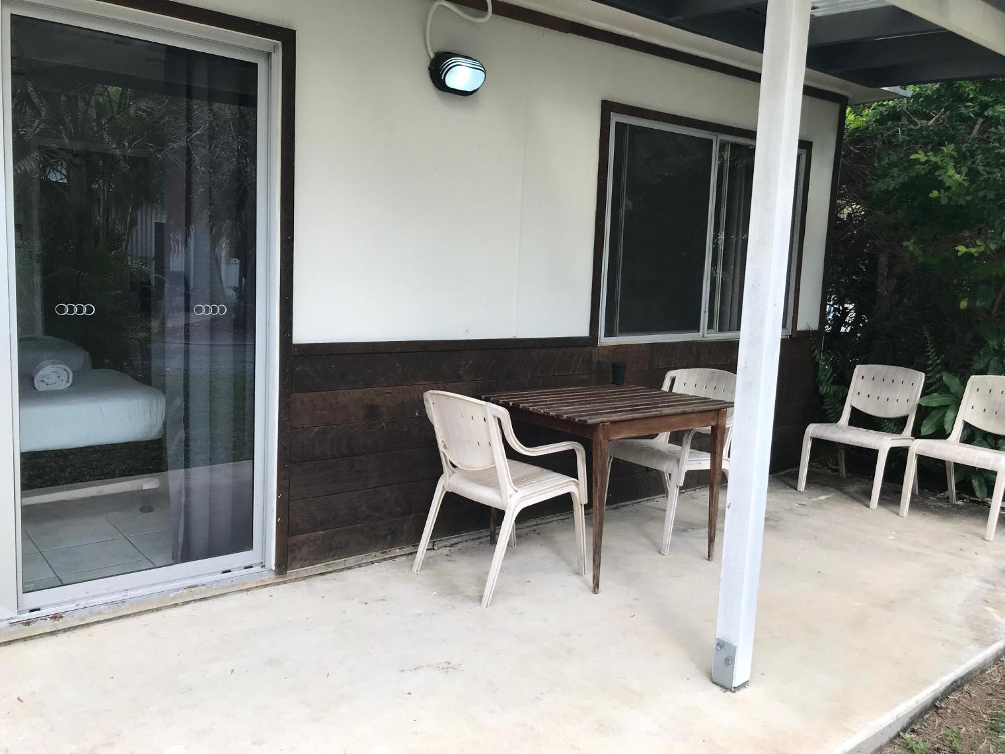 Bush Village Holiday Cabins แอร์ลีบีช ภายนอก รูปภาพ