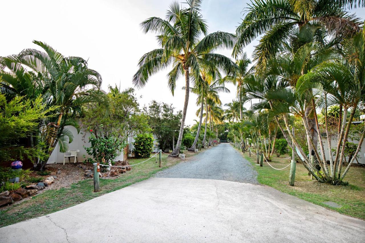 Bush Village Holiday Cabins แอร์ลีบีช ภายนอก รูปภาพ